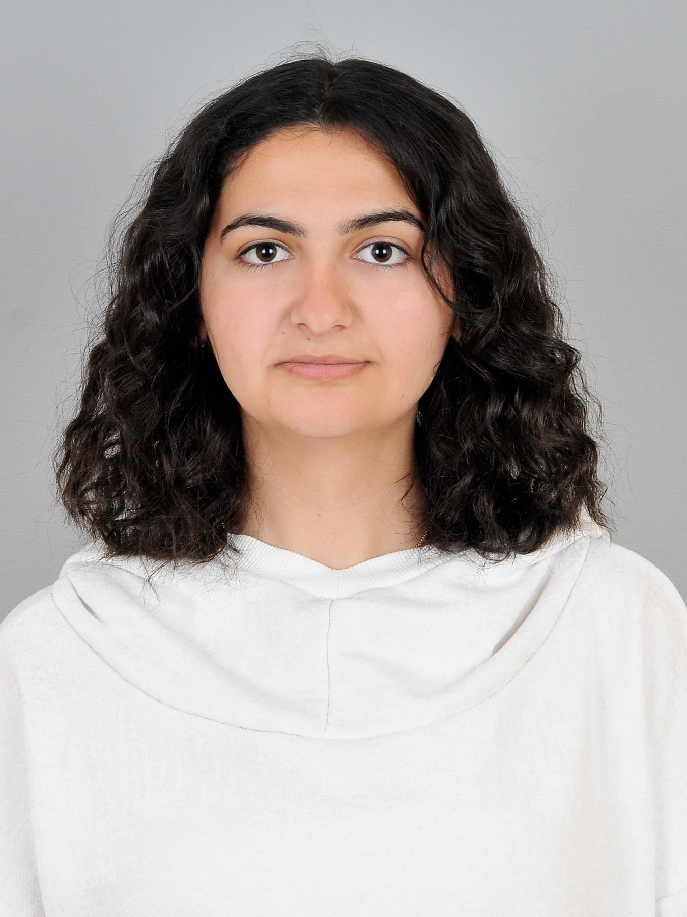 İREM DİN&Ccedil;ER