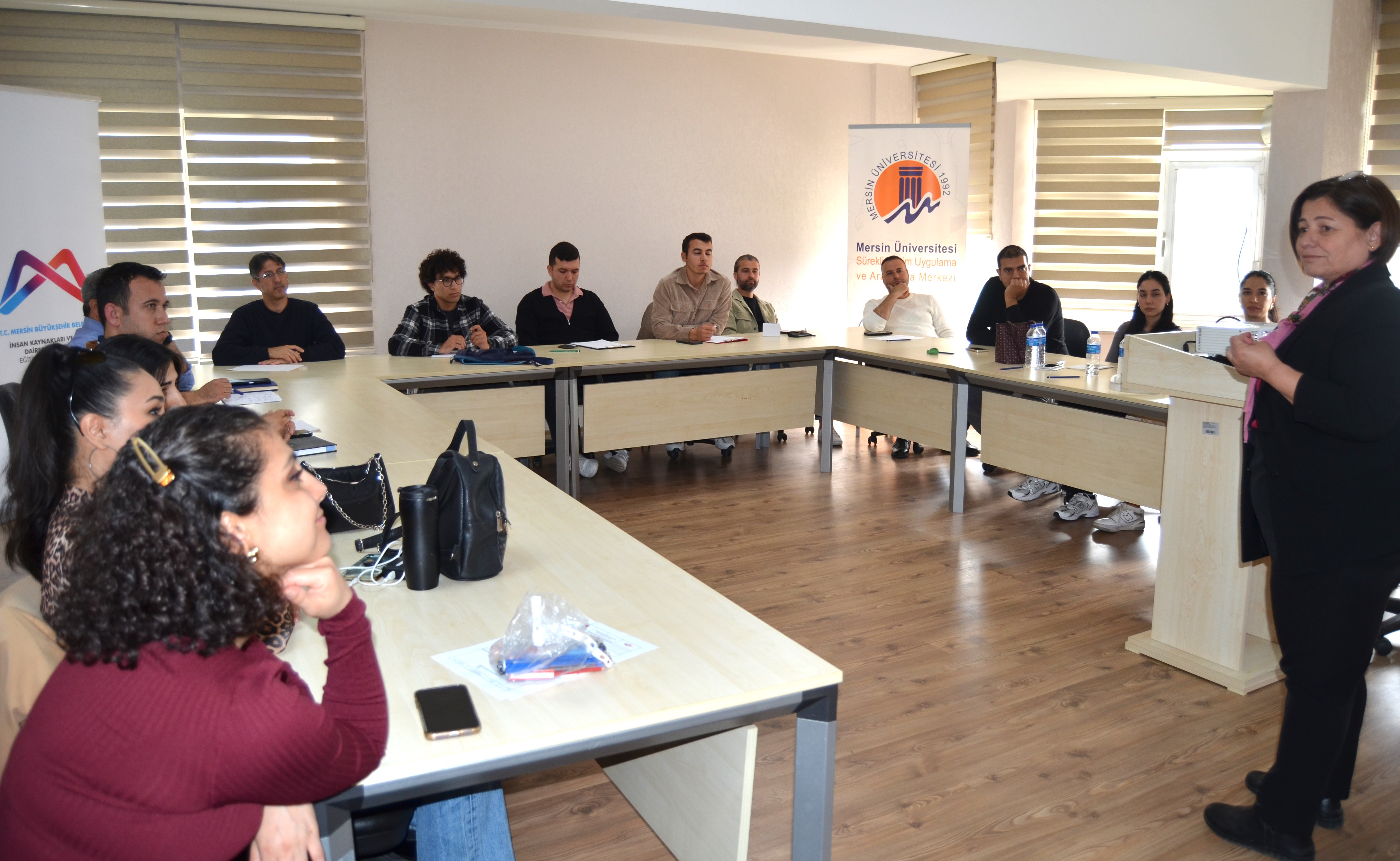 Üniversitemiz ve Mersin Büyükşehir Belediyesi Arasında İmzalanan Protokol Kapsamında "Eğitici Eğitimi" Başladı